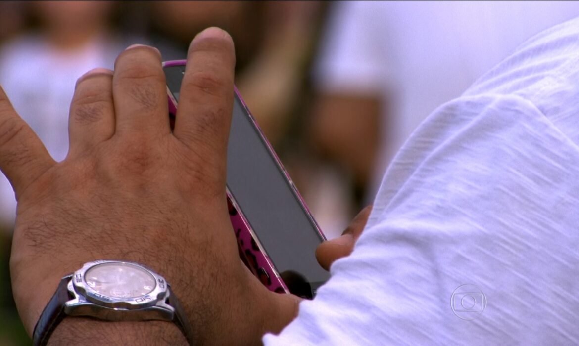 Fábricas de golpes digitais: veja como escapar de falsas ofertas de emprego