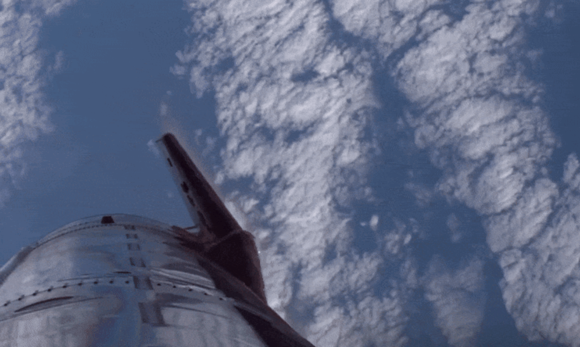 VÍDEO: Starship, maior nave do mundo, faz sobrevoo com ótimas imagens da Terra antes de pousar no mar